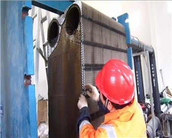 成都中央空調清洗--板式換熱器清洗